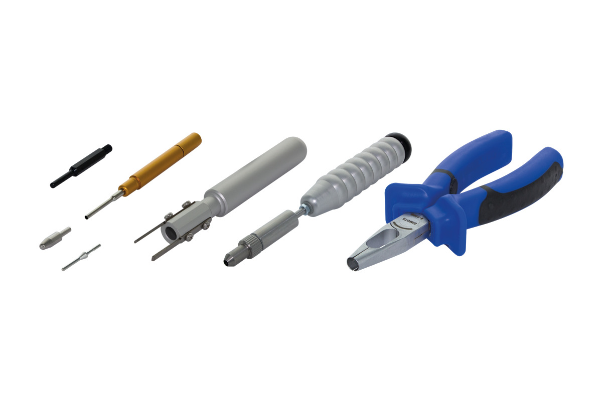 Insertion / extraction tools